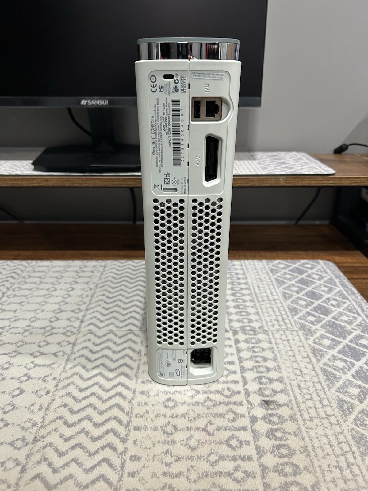 Microsoft Xbox 360 Pro System Bundle 60GB White Console