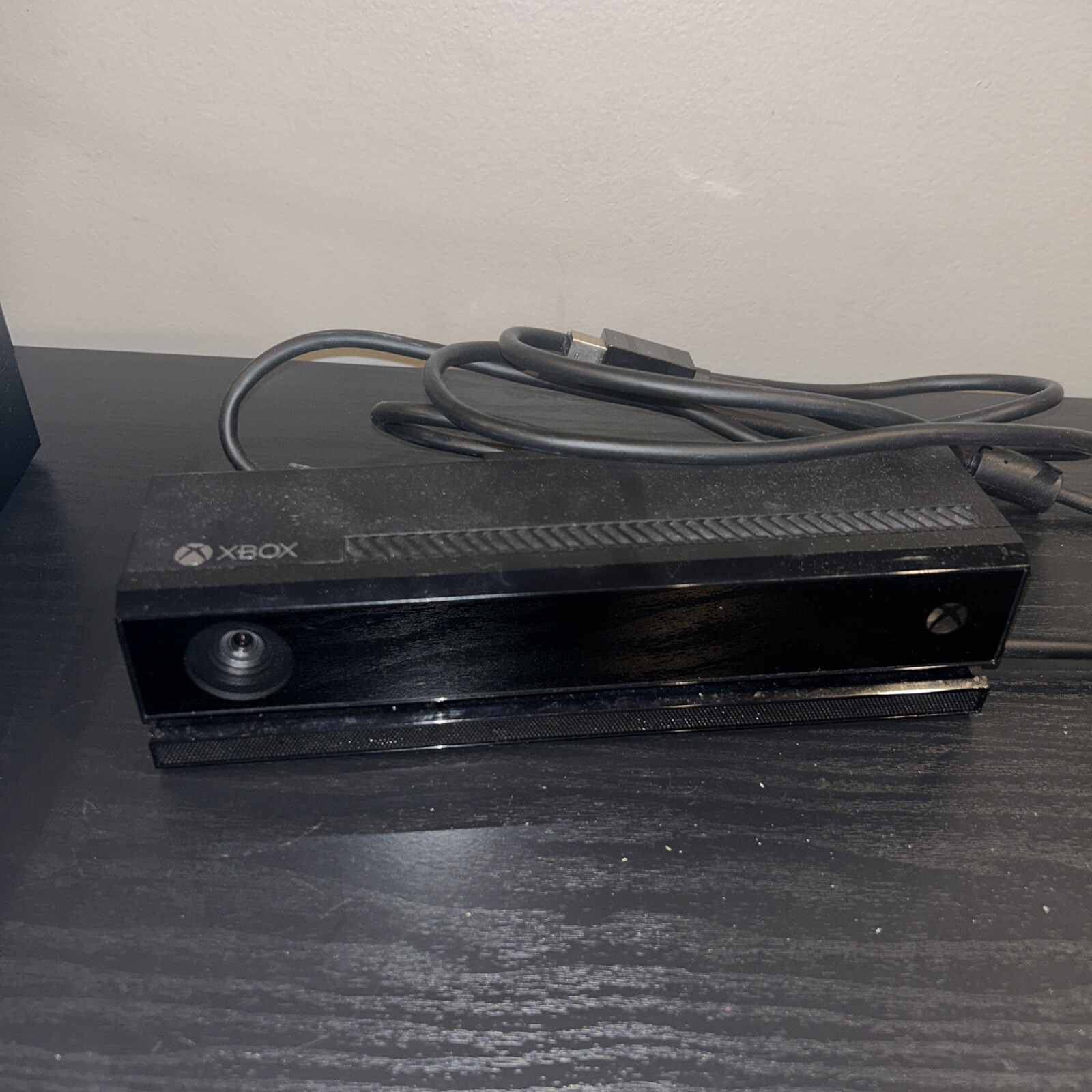 Xbox One 500gb With Kinect/No Controller/ No HDMI