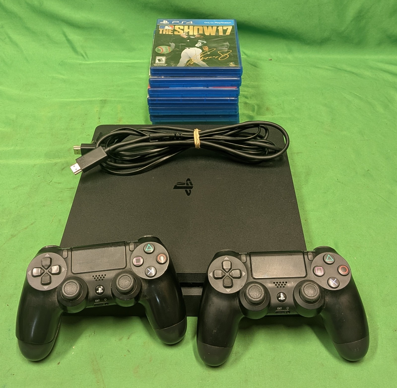 PlayStation 4 PS4 Slim CUH-2015A 500GB Bundle 2 Controllers 7 Games TESTED -READ