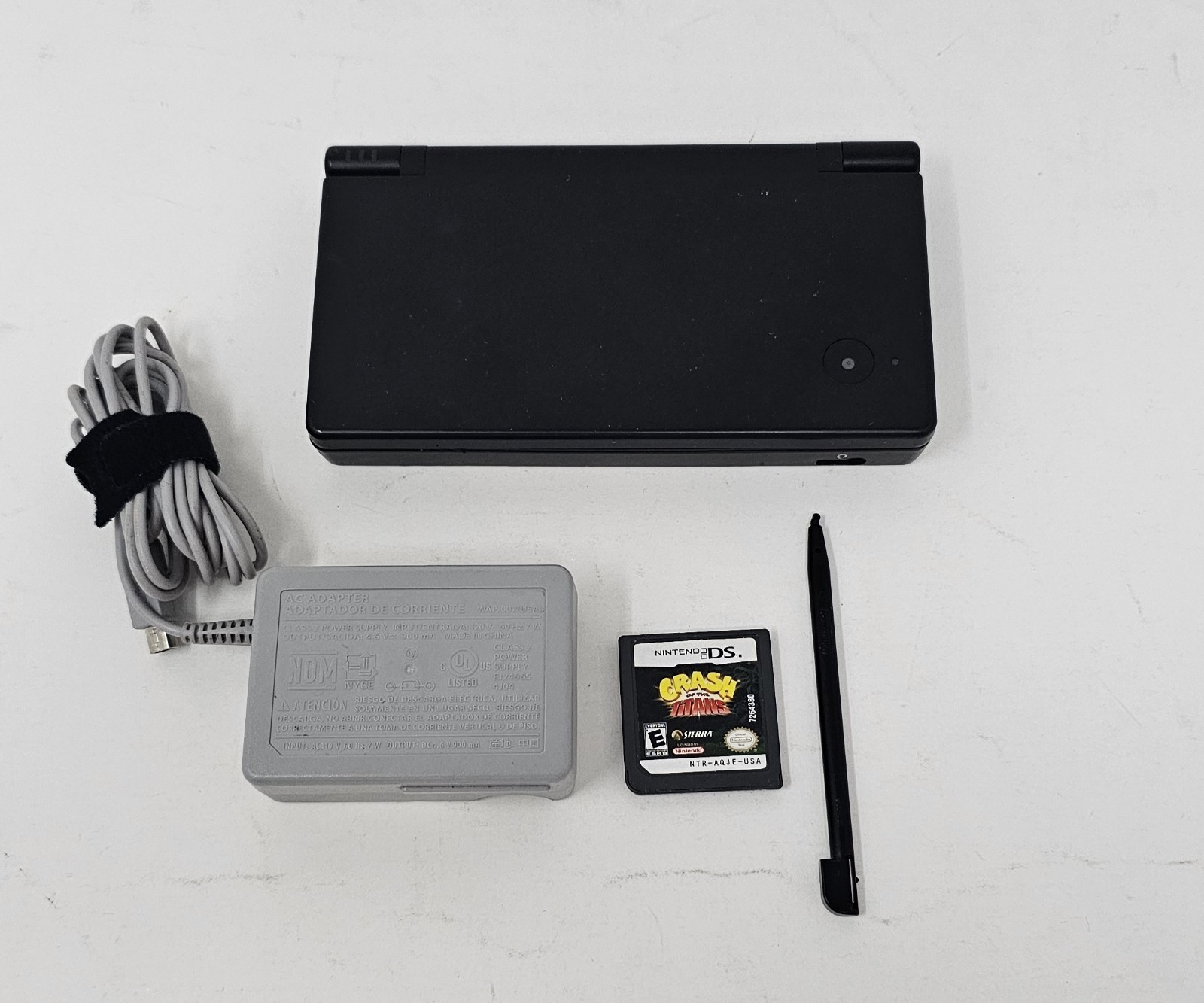 Nintendo DSi Black Handheld System w/ Charger & Stylus & Crash Bandicoot Game