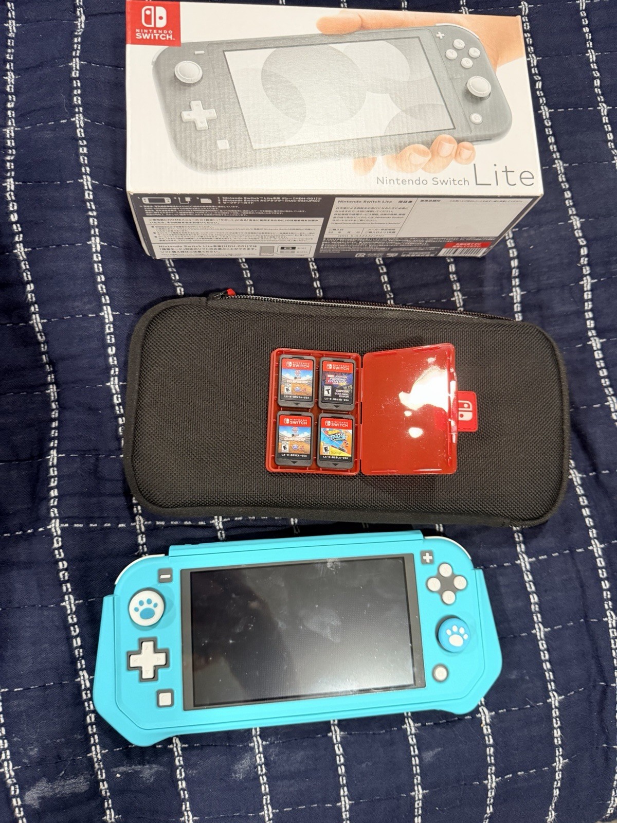 Nintendo Switch Lite Blue 32GB 720p Wi-Fi Region Free w/ Box Case + Game Cards