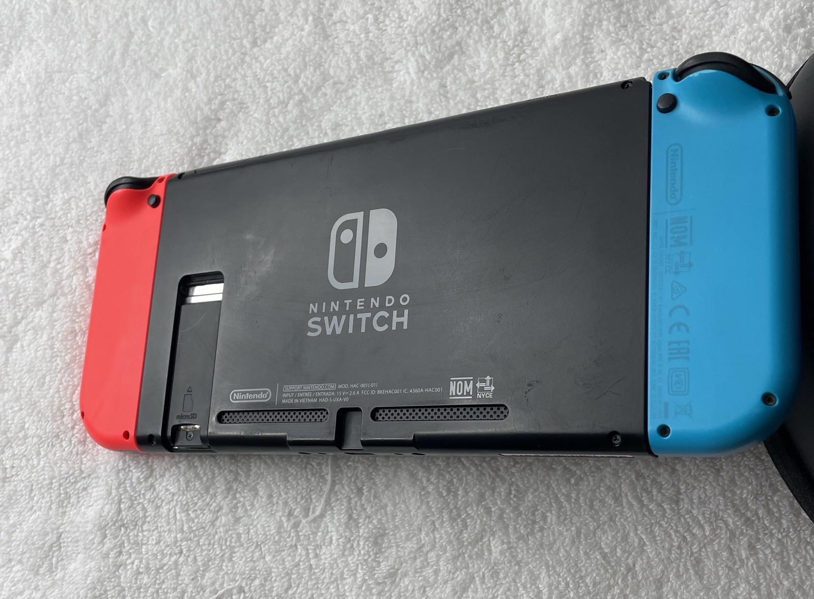 Nintendo Switch Handheld System (V1 ) HAC-001-Red/Blue Joycons Lot-Tested