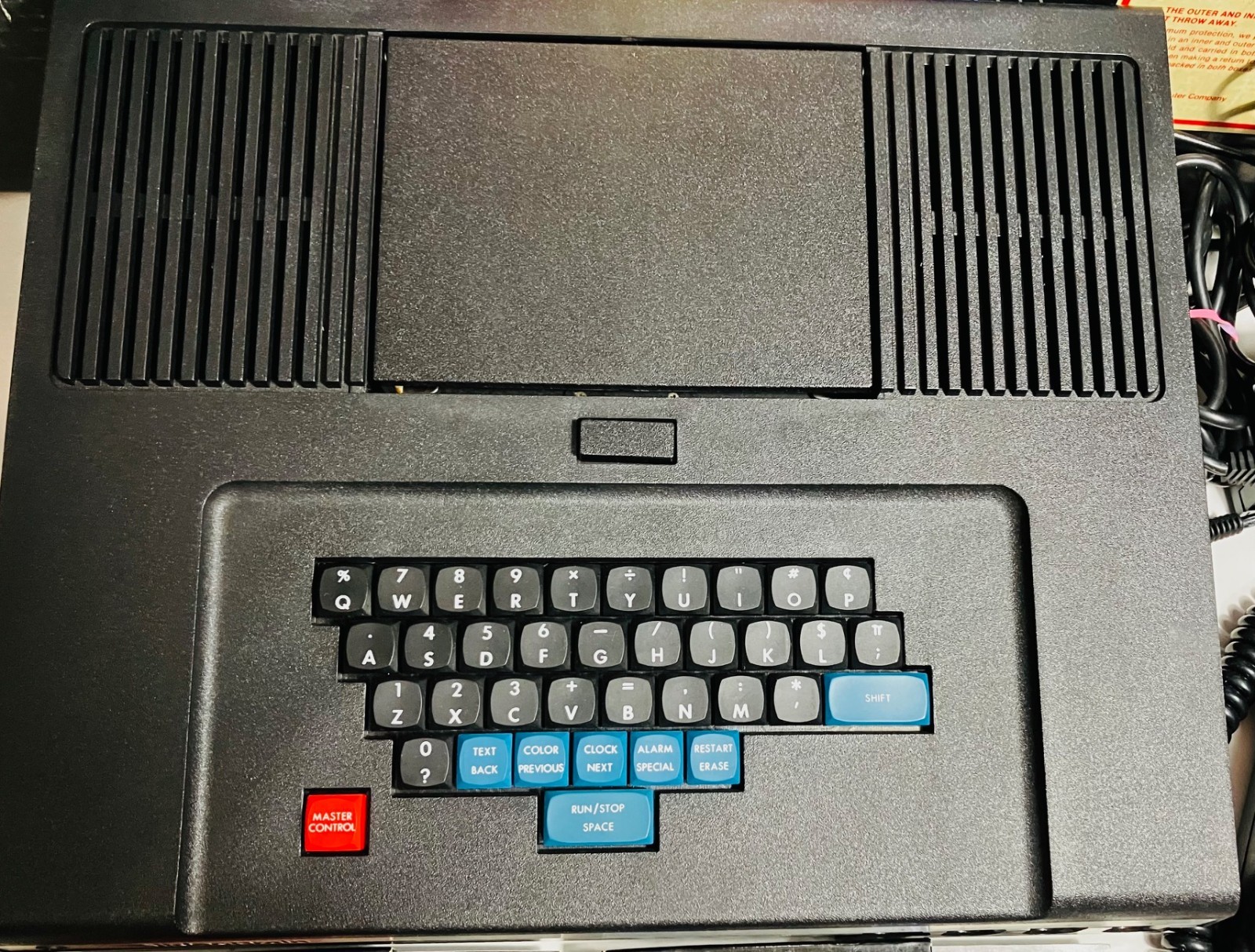 Video Brain Family Computer 101 Console Vintage 1977 – 2 Controllers, 2 Games
