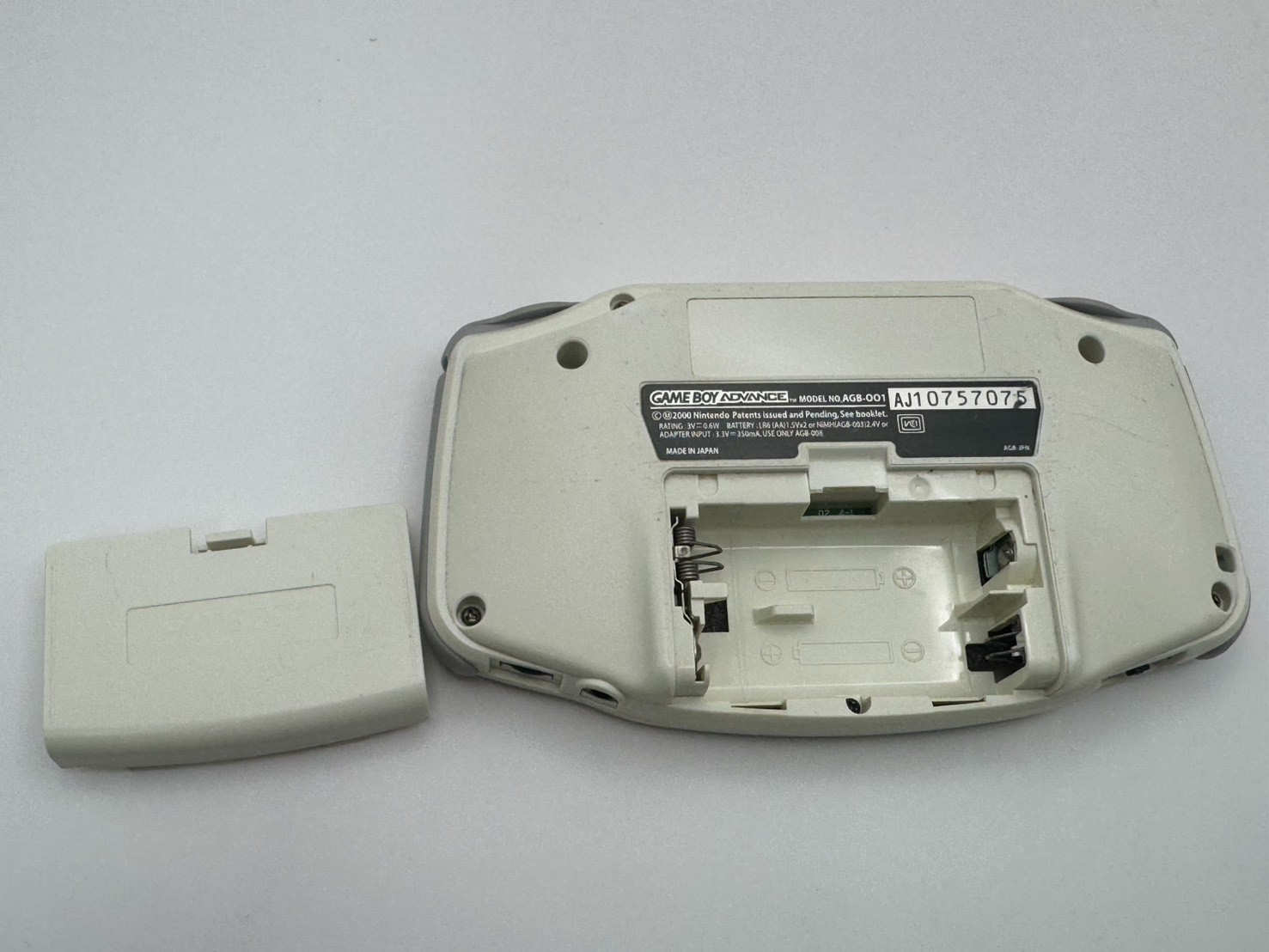 Nintendo Game Boy Advance White AGB-001 Console Tested LCD Dark Marks Japan