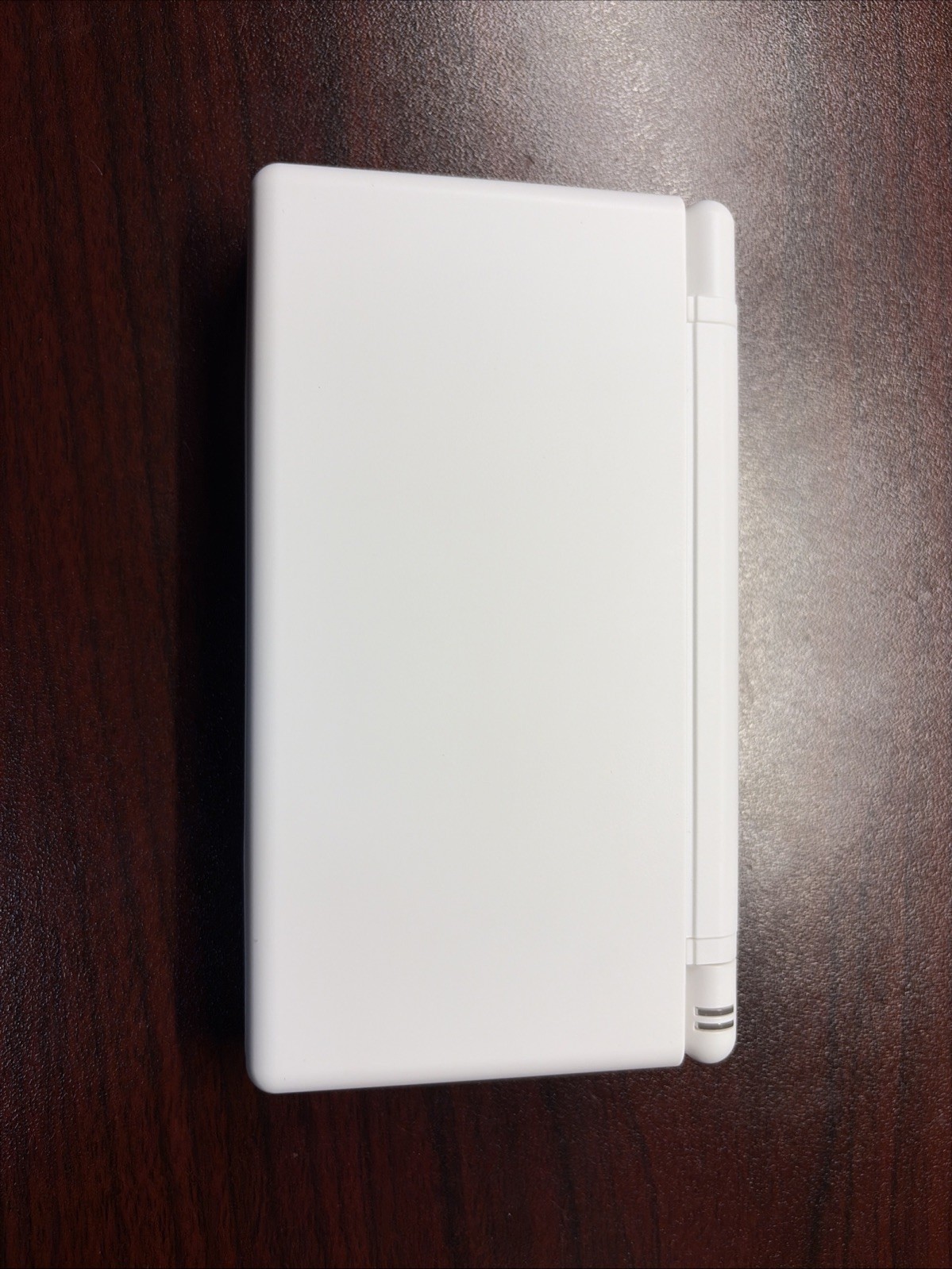Nintendo DS Lite Handheld System Console for Nintendo DS – Polar White/Blue
