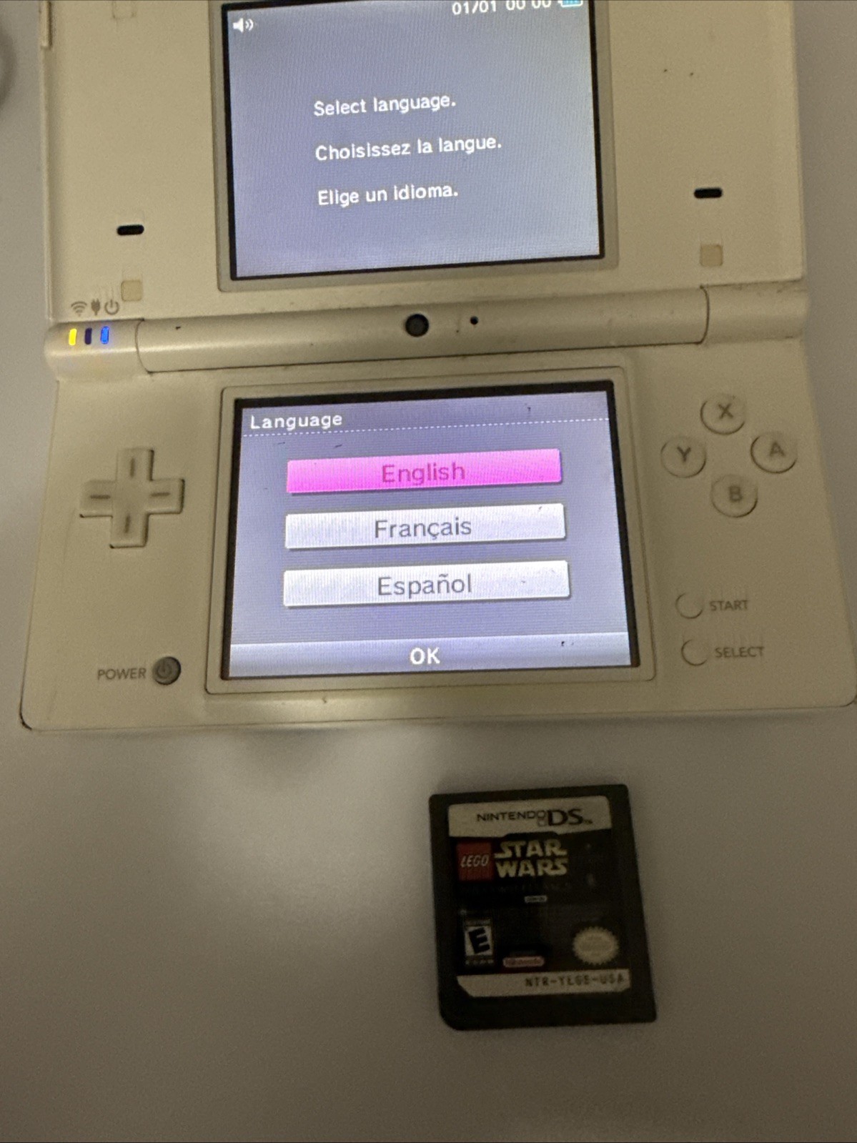 Nintendo DSi Handheld Game Console TWL-001 White System TESTED