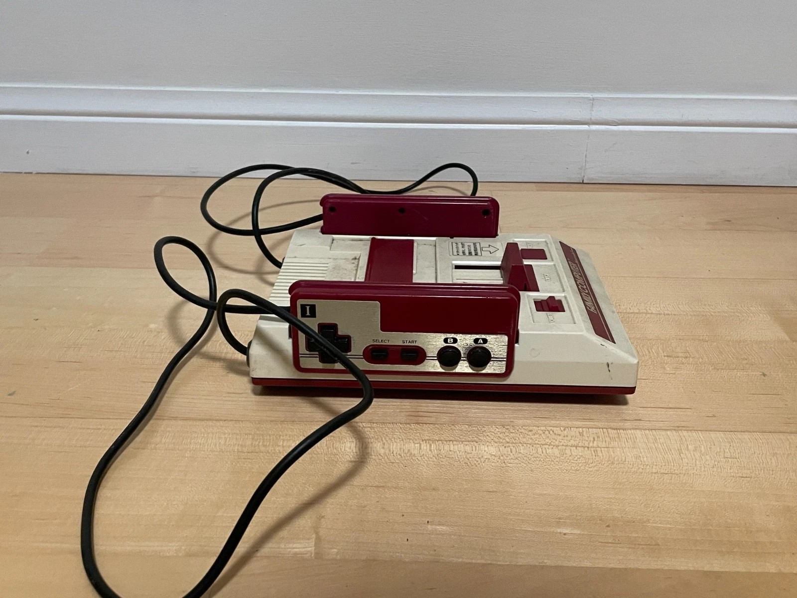 Nintendo HVC101