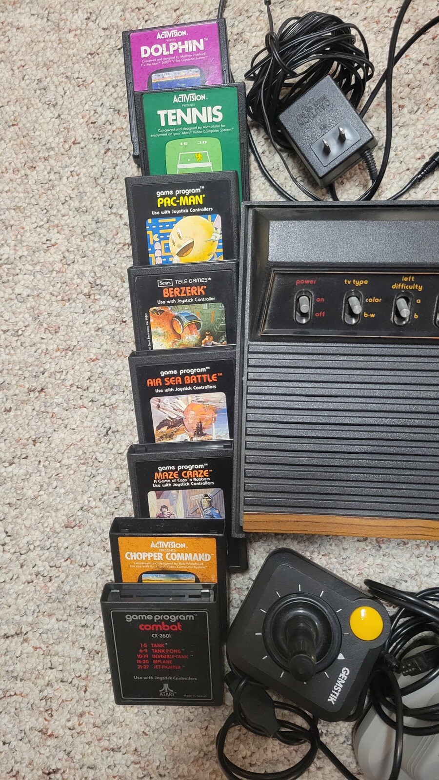 Atari 2600 Sixer Taiwan Variant CX-2600 . 15 Games + AC adapter
