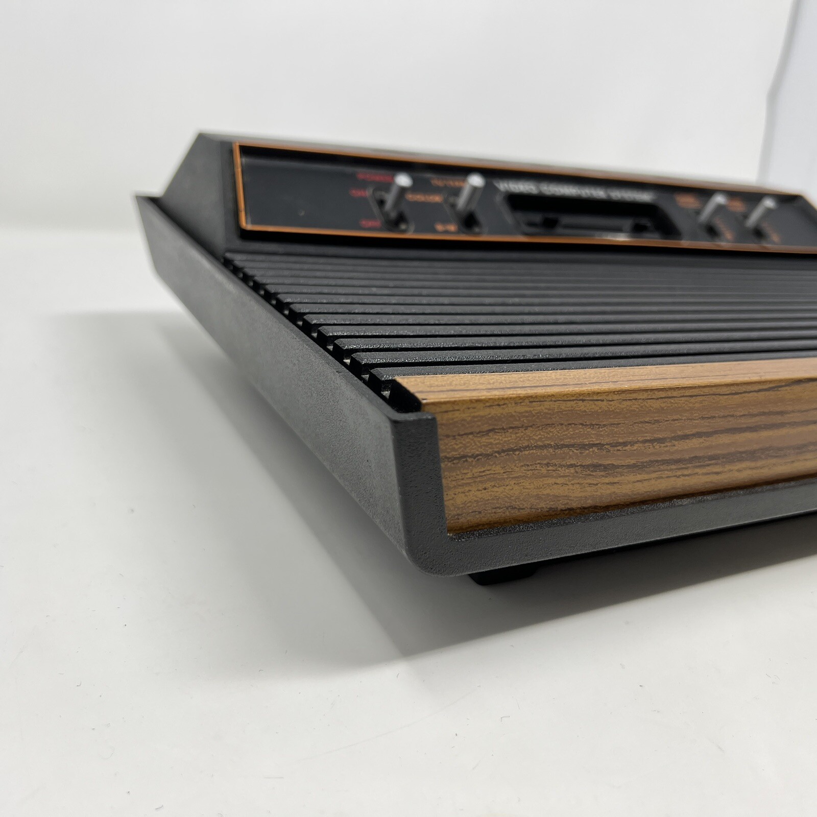 Vintage Atari CX-2600A Video Game Console Joystick Paddles, Power Original Box