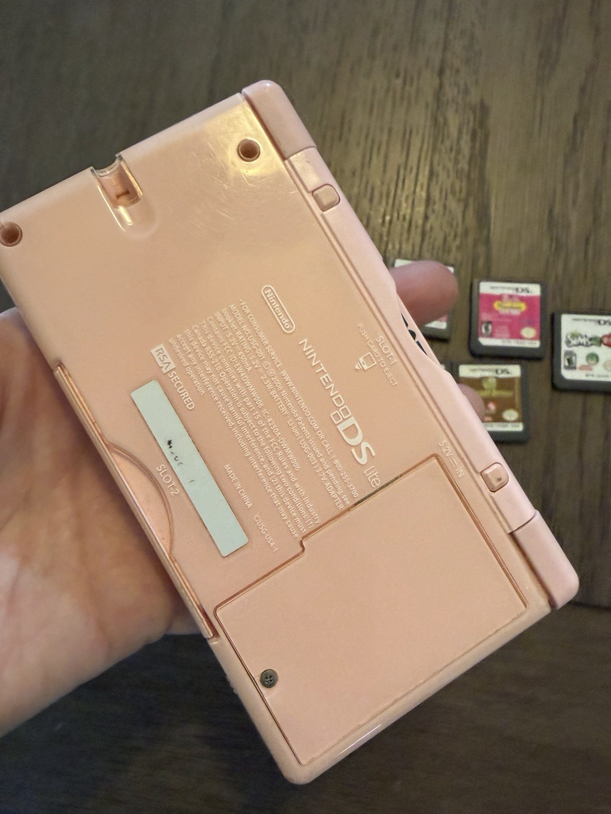 Nintendo DS Lite Console Pink Unable To Charge For Parts Or Repair Only W/games