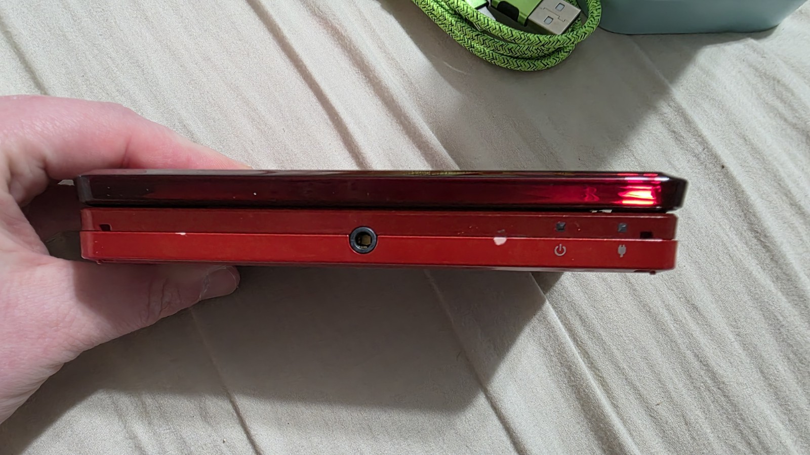 Nintendo 3DS Handheld System – USBC Charge Port – Flame Red