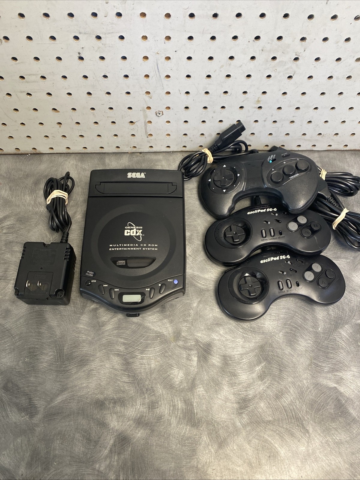 Sega Genesis CDX Console (3) Controllers/Power Cord(No AV Cords)(Tested Working)
