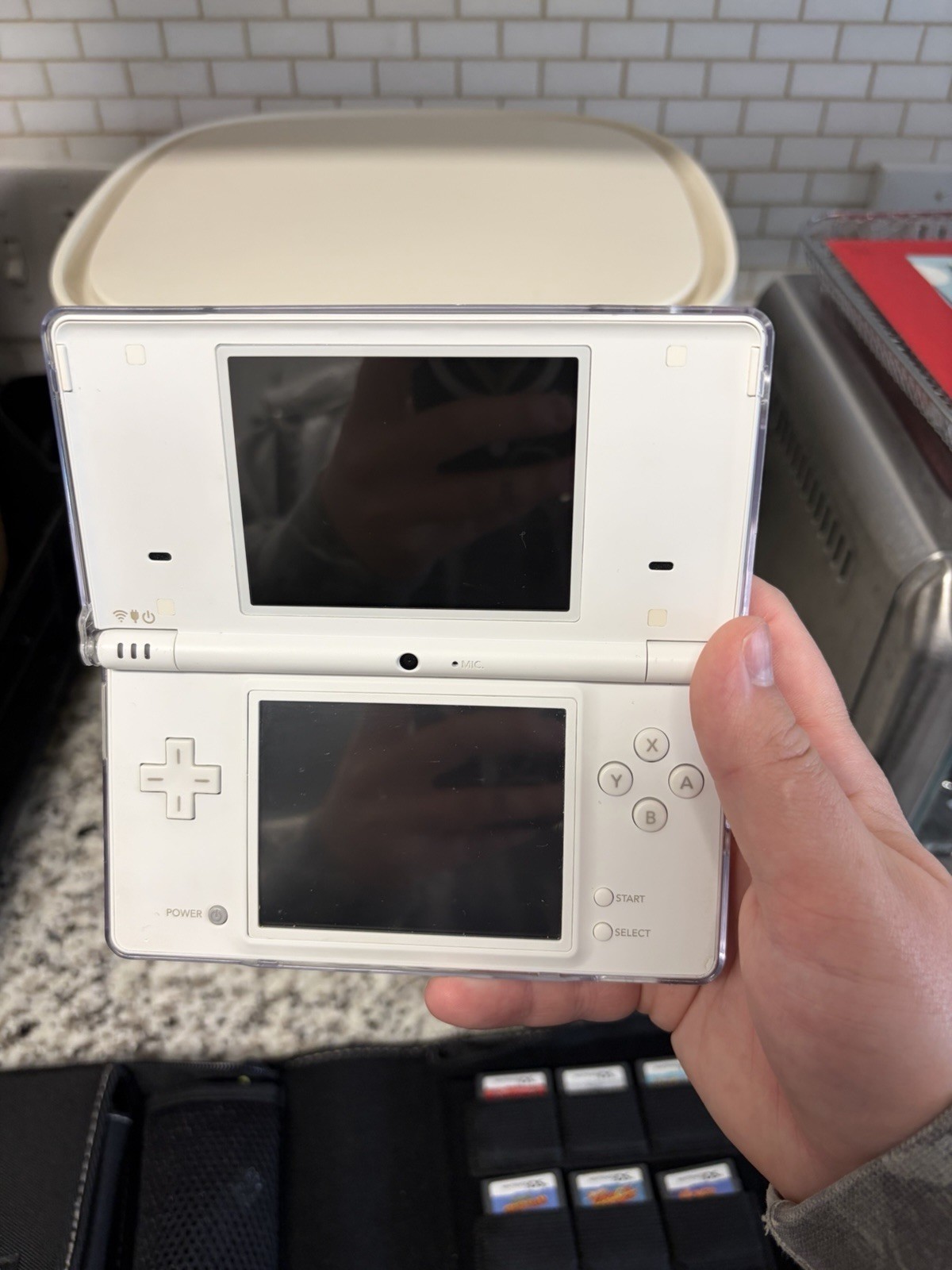 Nintendo DSi White Handheld Console Game System W/ Charger And Games