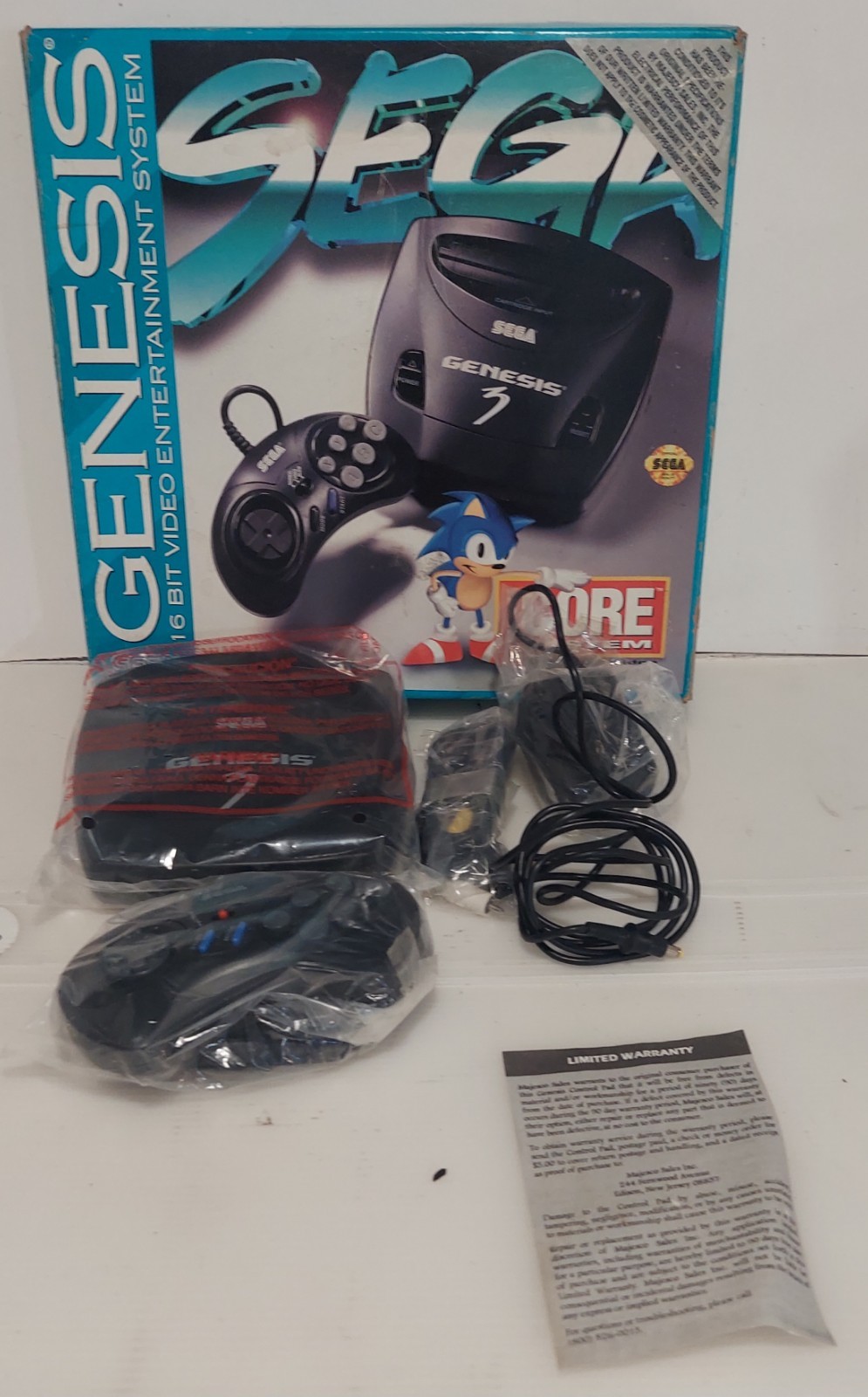 SEGA GENESIS MODEL 3 16 BIT ENTERTAINMENT SYSTEM 2PCS SOLD AS A LOT