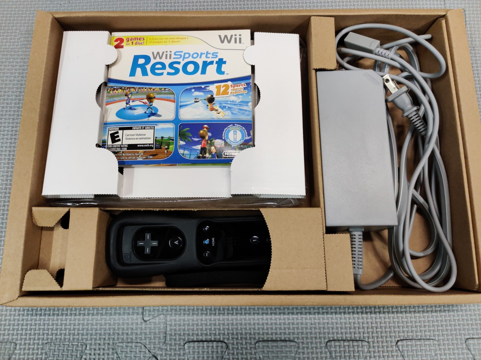 Nintendo Wii + Wii Sports /Wii Sports Resort Bundle W/Box- Complete – TESTED-