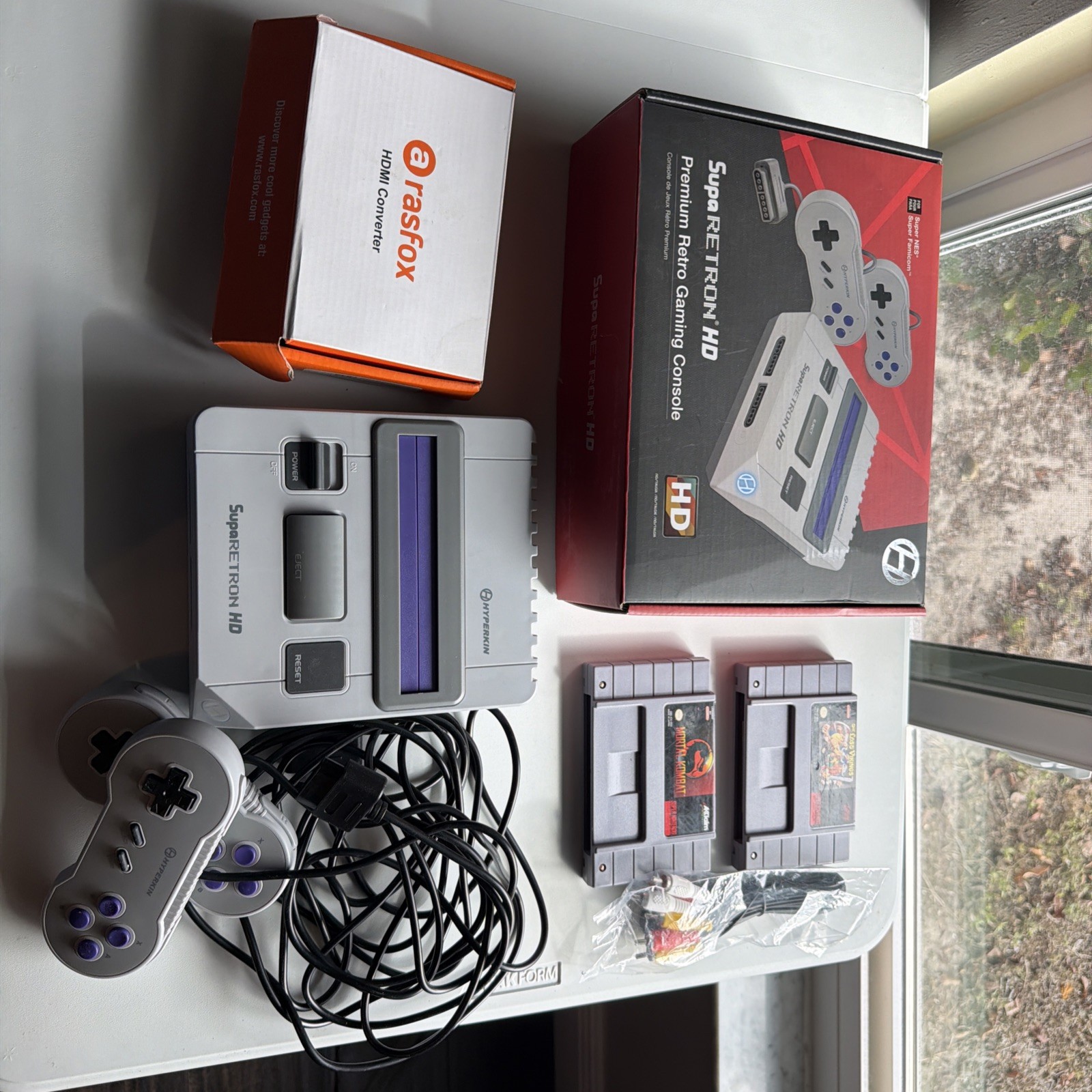 Hyperkin SupaRetroN Retro HD Gaming Console 720p for SNES / Super Famicom