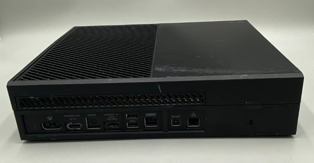 Microsoft Xbox One 1540 512GB Gaming Console ONLY Black Fair