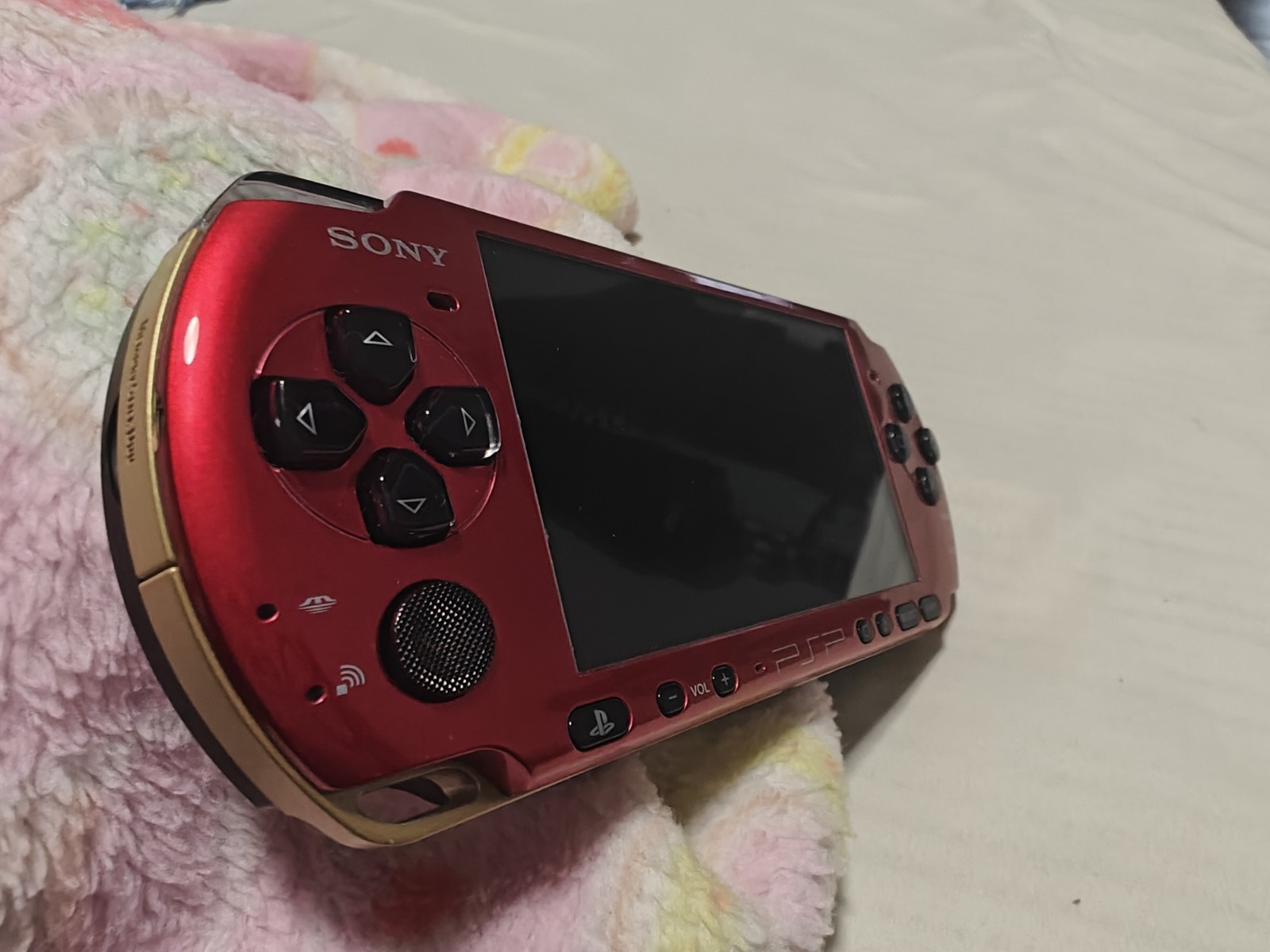 Sony PSP 3000 Console MONSTER HUNTER 3RD Glass Lens IPS Screen Red Good Condi