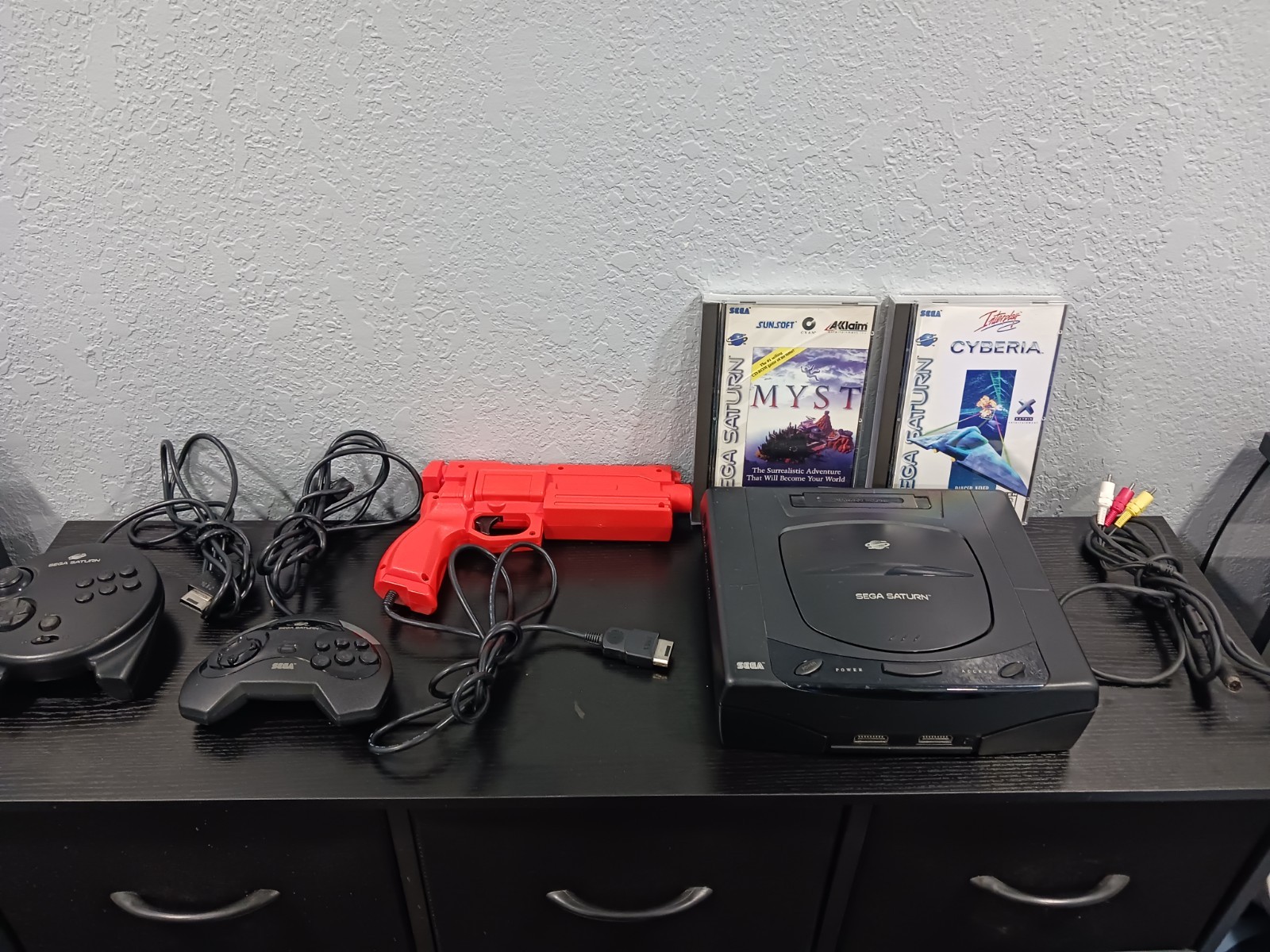 Sega Saturn Console MK-80000 Bundle OEM 3D Analog Control Pad Light Gun Myst CIB