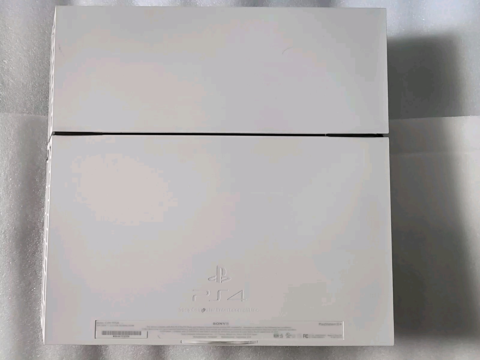White PS4 Fat Model – FW 9.60