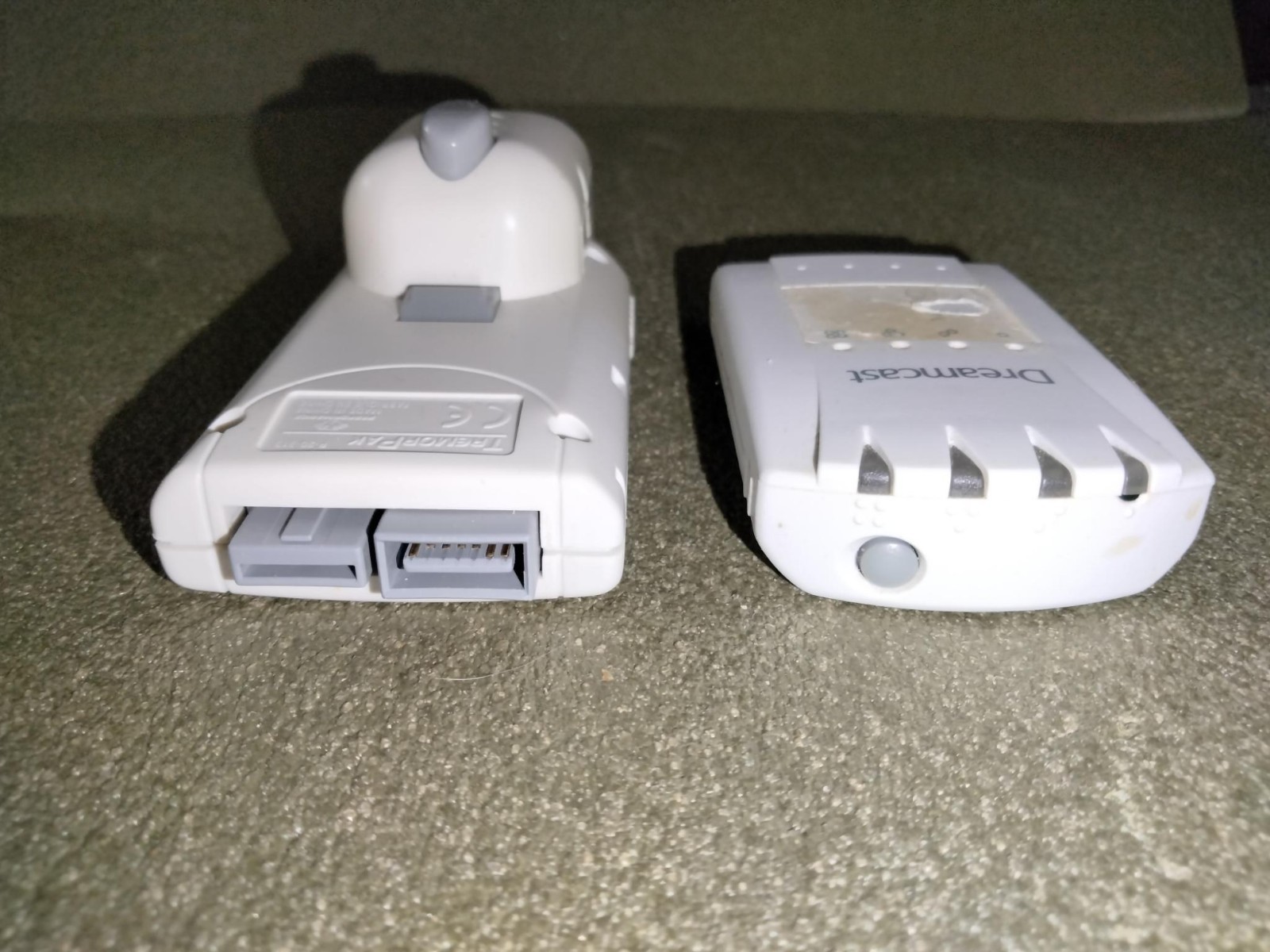 SEGA DREAMCAST CONSOLE – CONTROLLER – MEMORY CARD – RUMBLE PACK – SEE DETAILS!