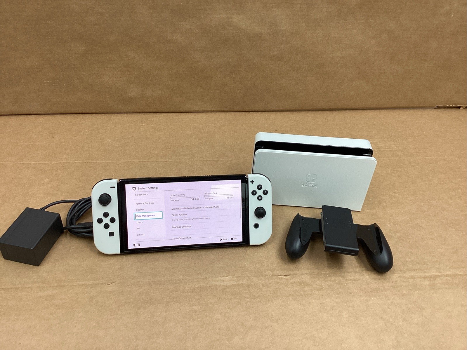 Nintendo Switch OLED White Model HEG-001 Handheld Console 64GB +128gb