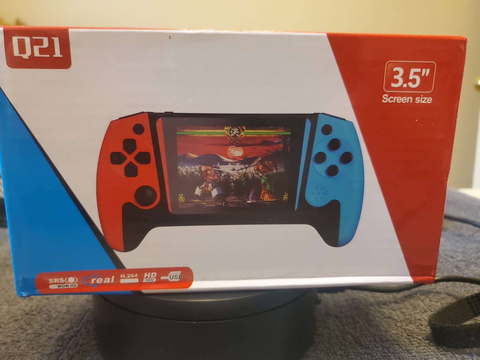 Q21 Handheld Game Console – 500 Games Built In NEW