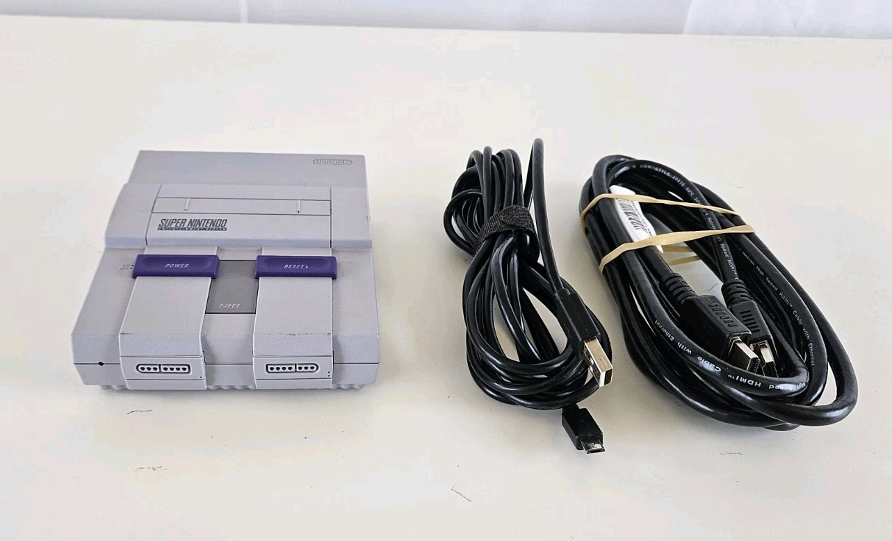 Nintendo Super NES Classic Edition Control Deck CLV-201 & Cords Tested