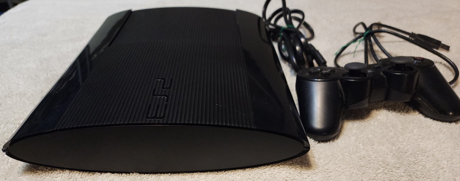 Sony PlayStation 3 Super Slim Console CECH-4001C 500gb Ps3 (Working) + 22 Games