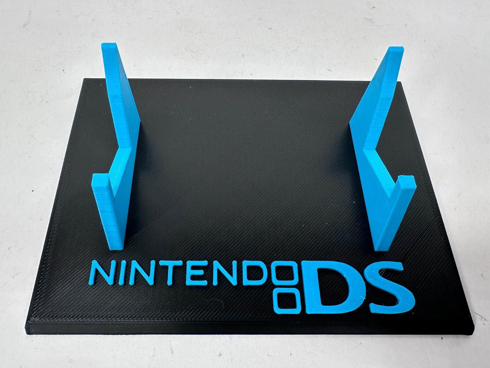 Nintendo DS Console Display Stand (STAND ONLY)Can Do Different Colors Just Ask!