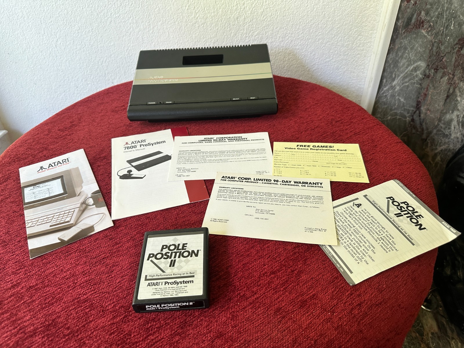 Vintage Atari 7800 Video Game Console Complete In Box 2 Controllers Works Great!