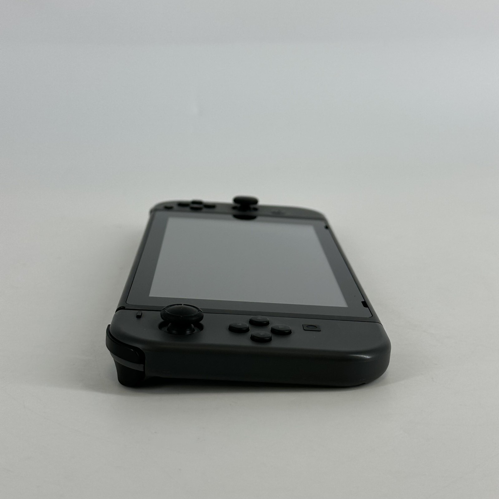 Nintendo Switch Original Handheld Console Black 32GB – Screen Yellow Tint