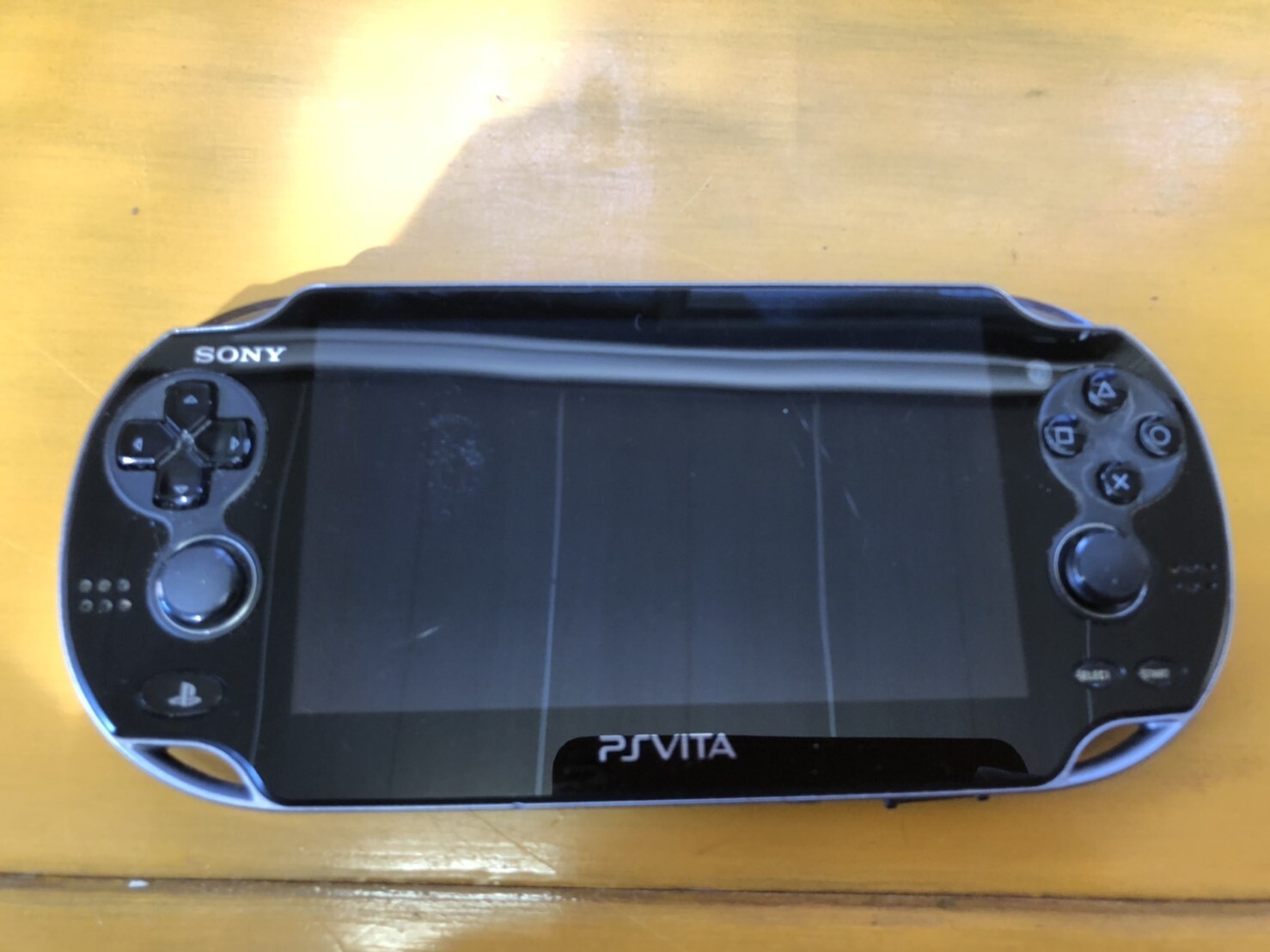 Playstation vita 3G / Wi-Fi model OLED CRISTAL BLACK PCH-1100 AA01 Console Only