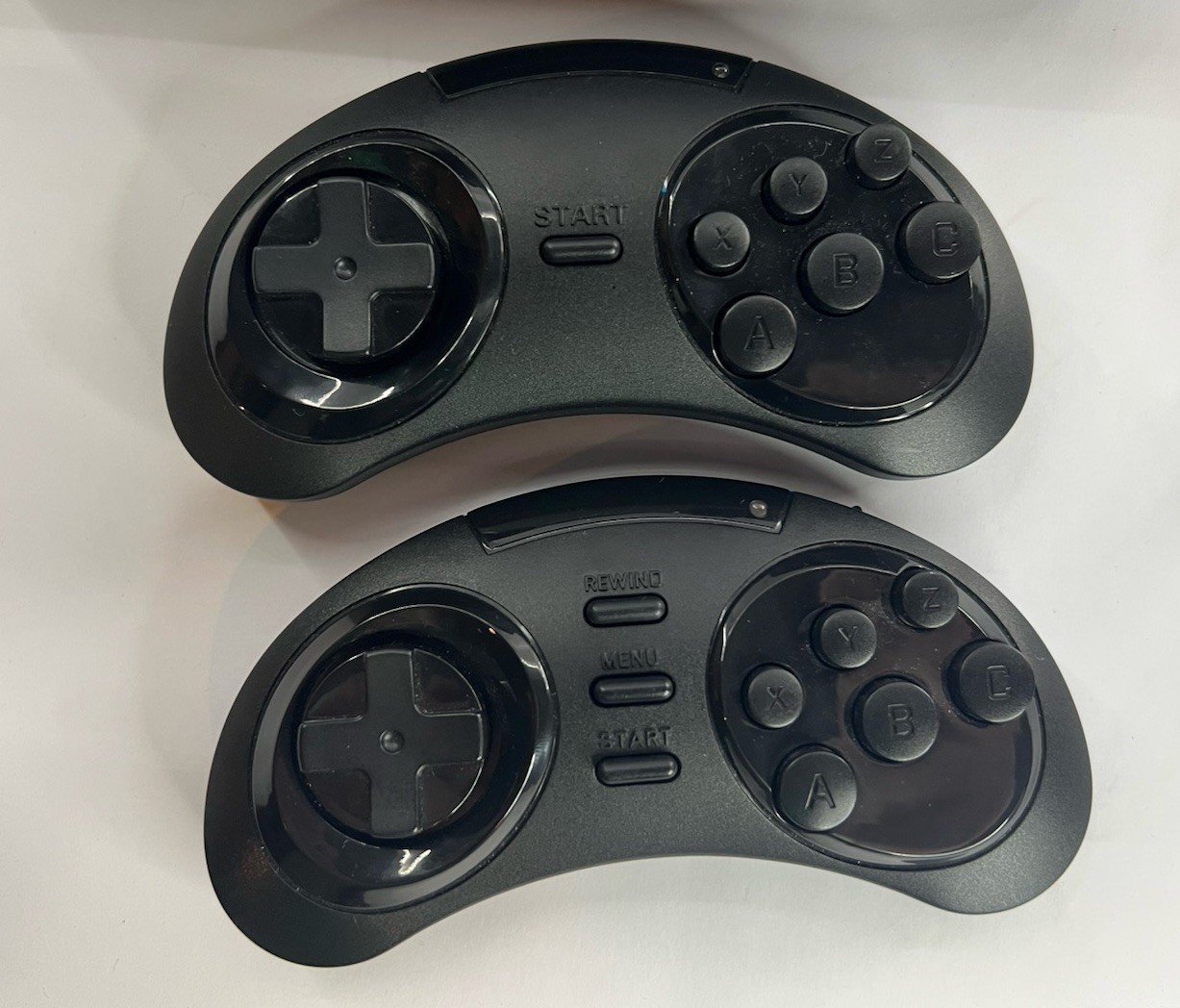 AT Games Sega Genesis Flashback HD W/ 2 Controllers Tested