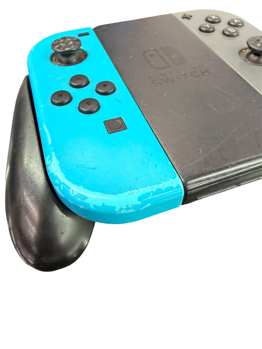 Nintendo Switch HAC-001/ Case & Joycon Controller! (AZP030626)