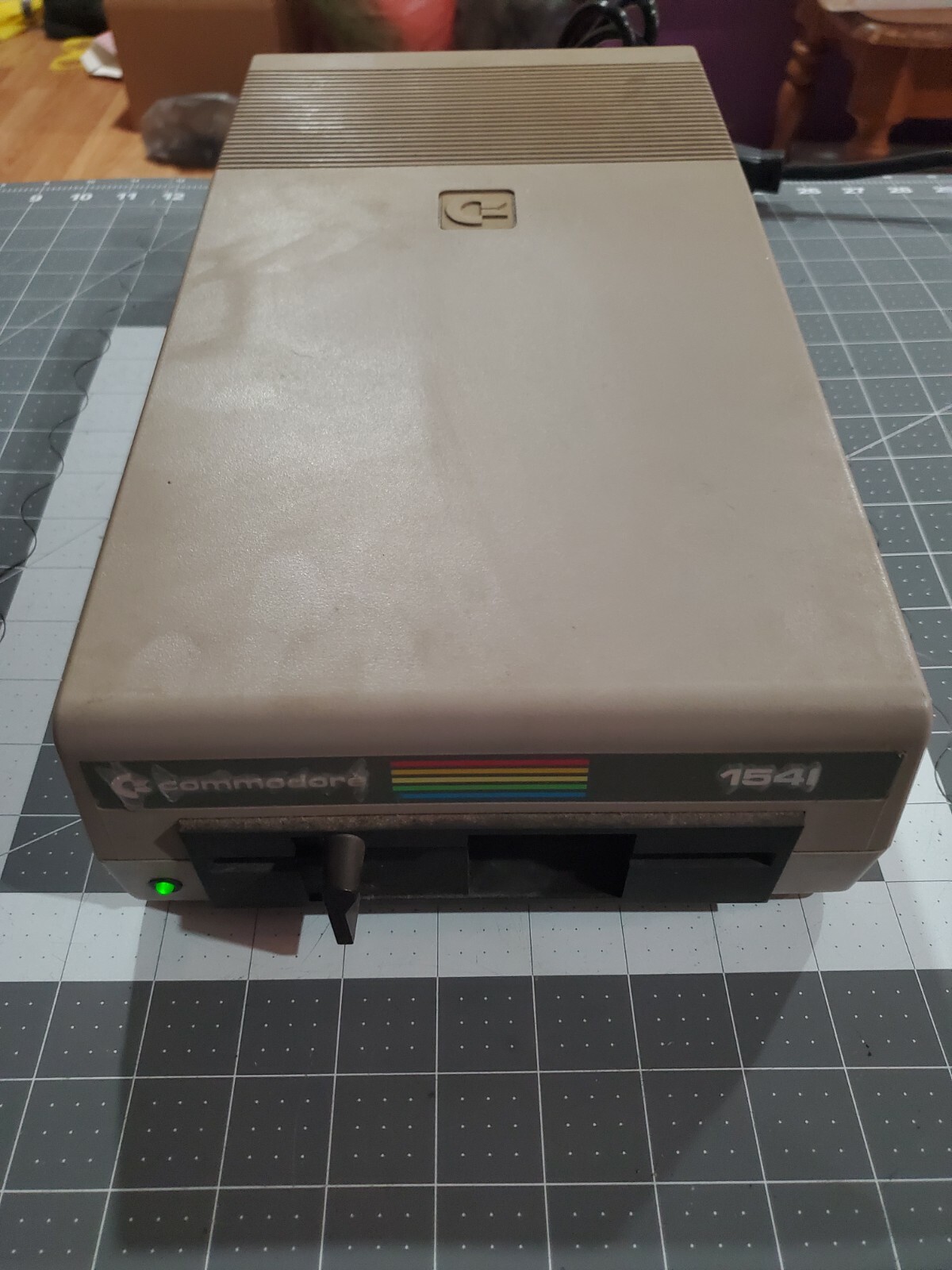 Commodore 64 Floppy Disk Drive: Model 1541 Untested Powers on