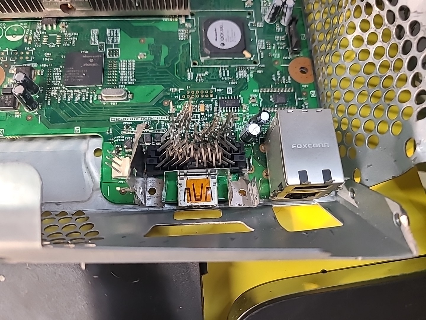 Microsoft Xbox 360 Parts & Controllers See Photos Untested Parts
