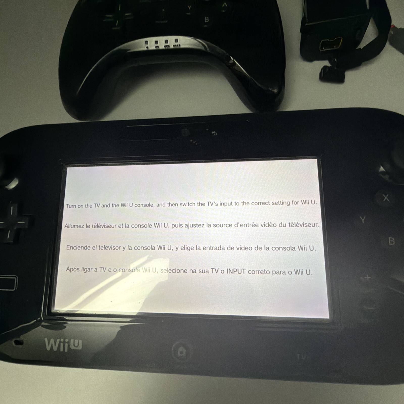 Nintendo Wii U Console Bundle Tested Working Reset 2 Pro Controllers + Game