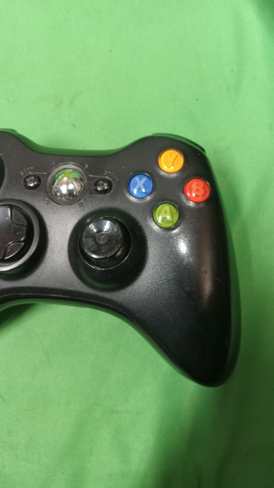 Xbox 360 E Model 1538 Console + HDD & Controller | Powers On | Read Description