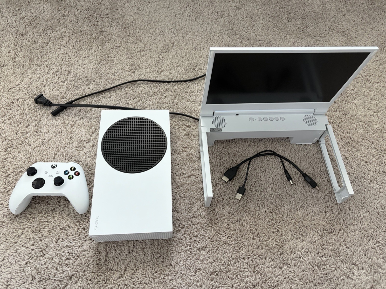 Xbox Series S 512GB Console w/ Controller, Attachable Monitor And PC Controller