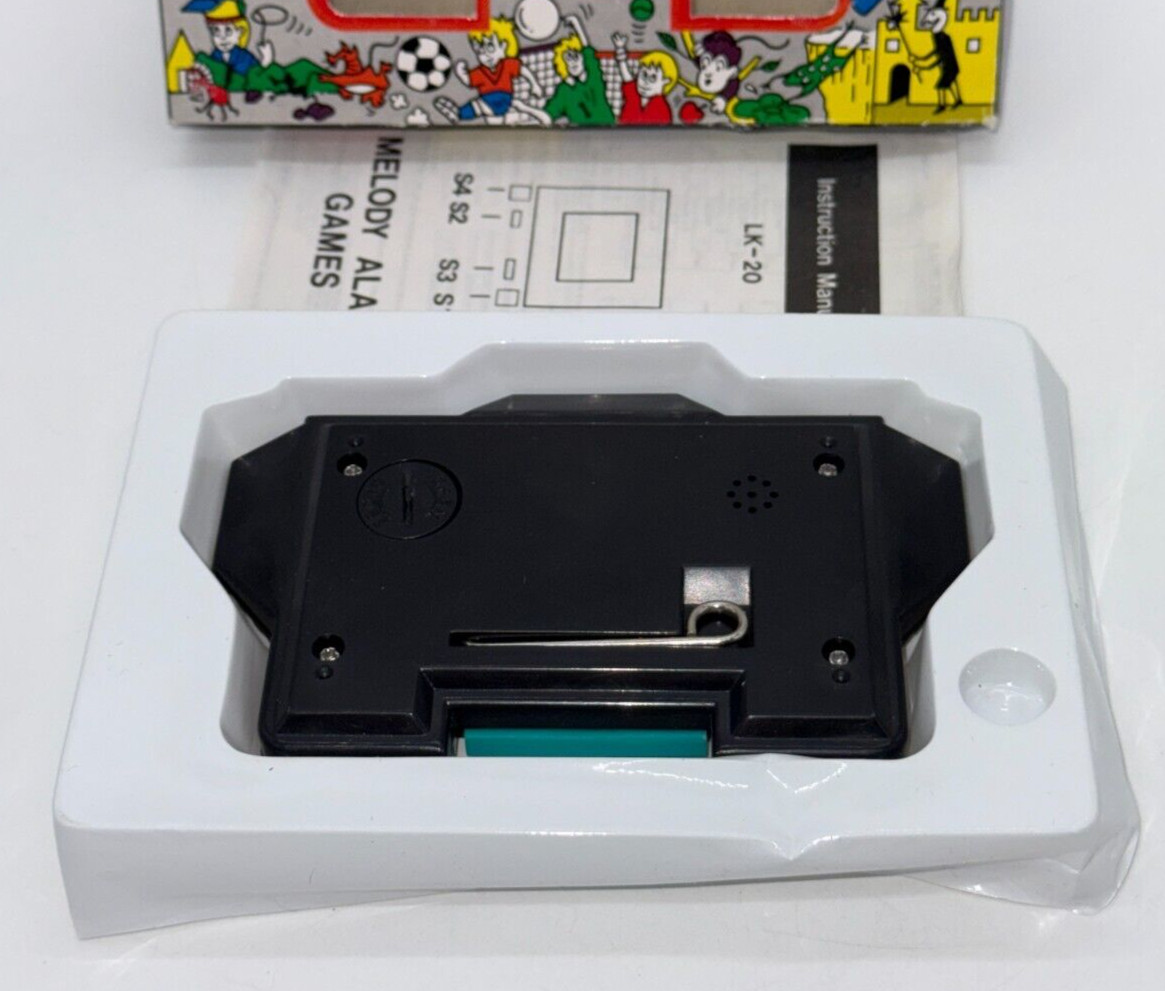 HIGHWAY – LCD Game & Watch Portable Console – 1990’s – DEADSTOCK – BOXED