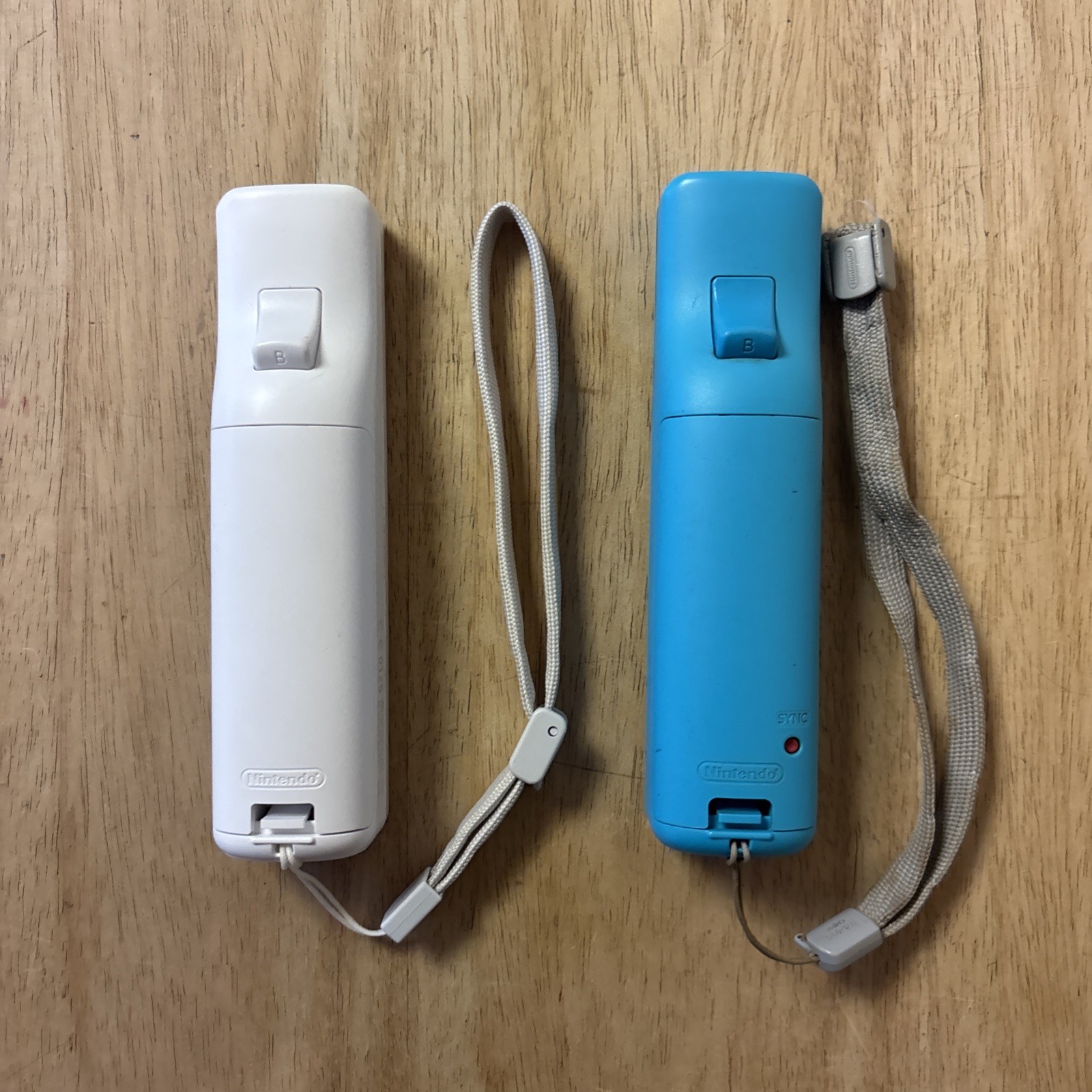 Nintendo Wii Blue RVL-101 Console Game System Working See Description Controller