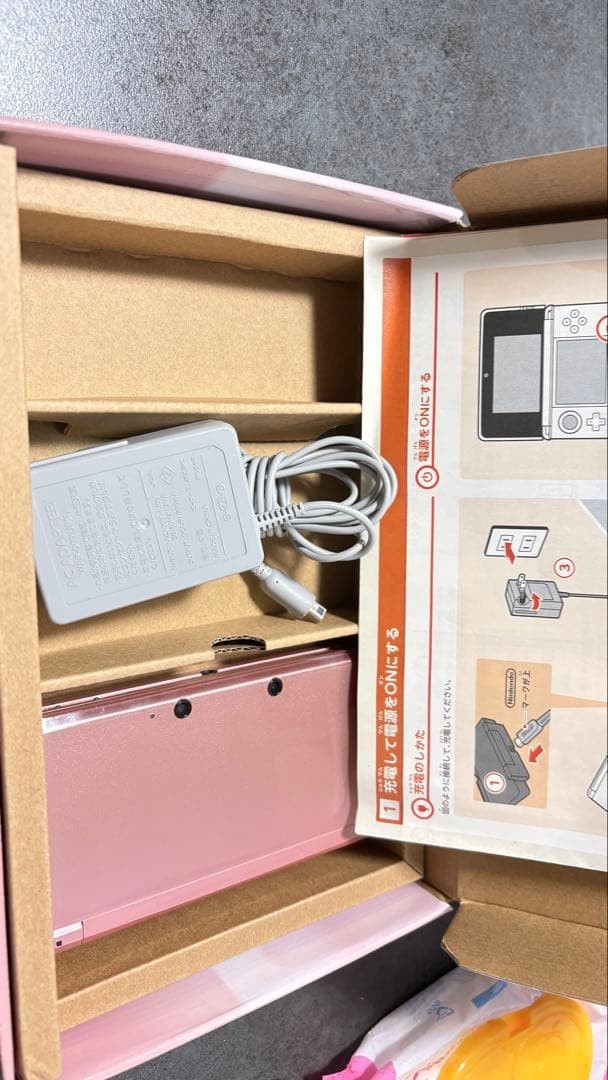 3DS/2DS/DS Nintendo 3Ds Main Unit Misty Pink Japan