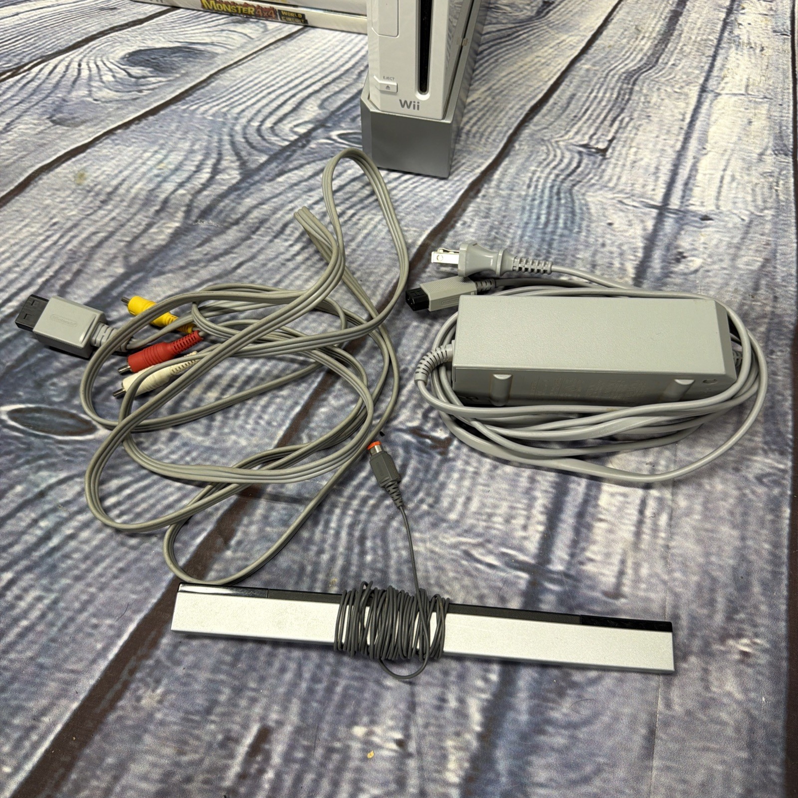 Nintendo Wii Console Bundle White With Games Rvl 001 Tested Fully Working