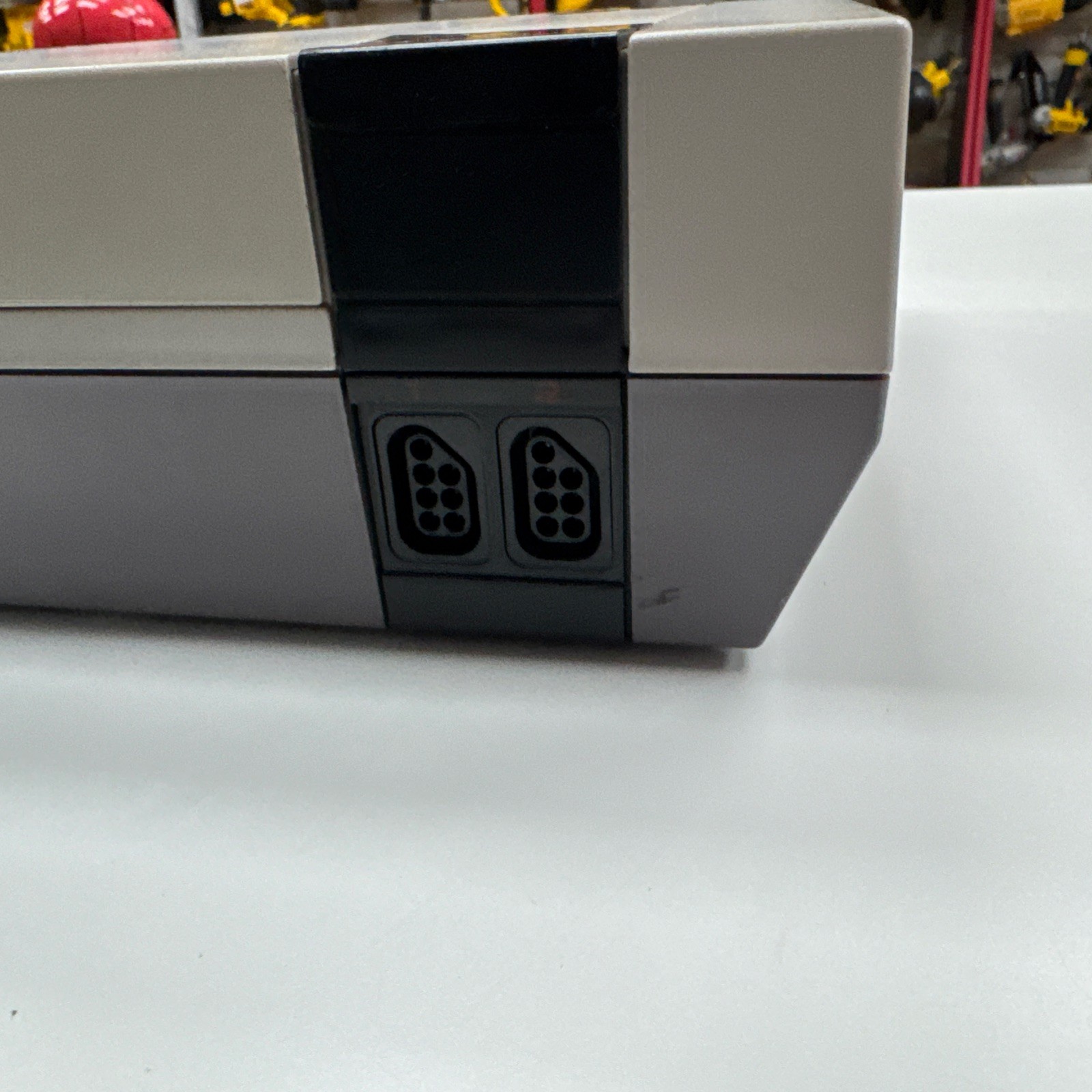 Nintendo NES Console Bundle Ctrl Zapper 4 Games Super Mario 1-3 DONKEY KONG JR