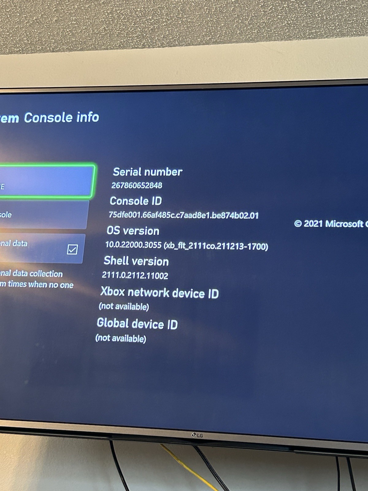 MICROSOFT XBOX ONE GAMING CONSOLE | 1540 | 1TB | NO POWER CABLE