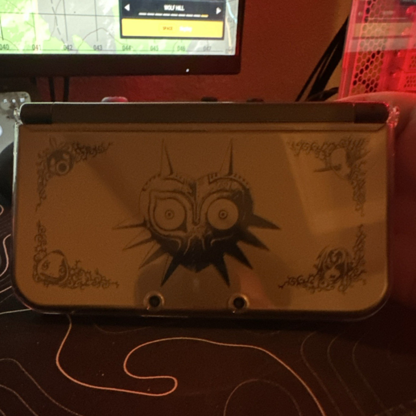 Nintendo New 3DS XL Majora’s Mask Edition Gold/Black Wi-Fi 4GB Region Free