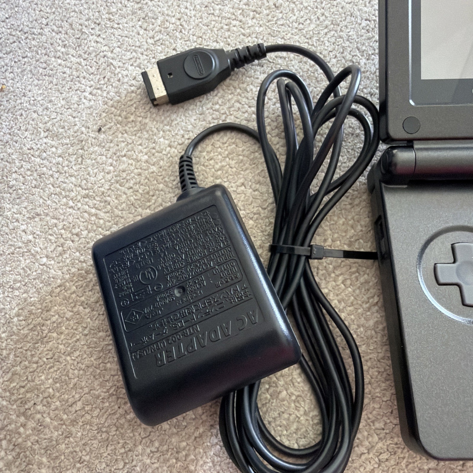 Nintendo Gameboy Advance SP Console Onyx Black Model AGS-001 – Tested Nice!
