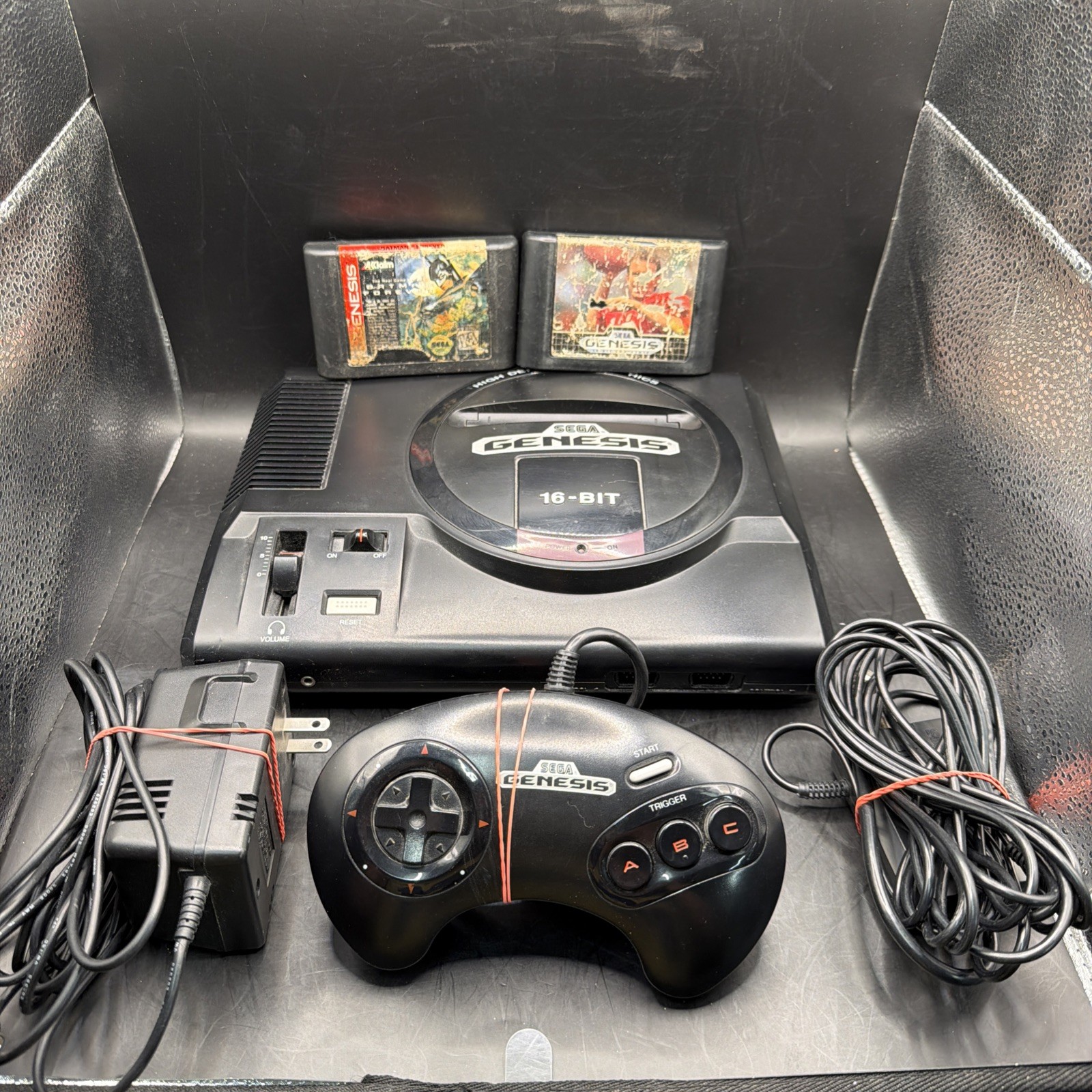 Sega Genesis System Model 1 Console Bundle 2 Games Controller