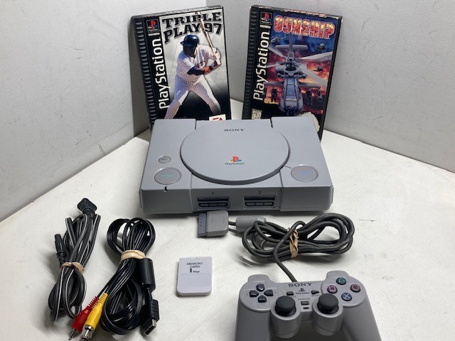 Sony PlayStation 1 PS1 Console System w/ OEM Controller, 2 Games + Memory Card